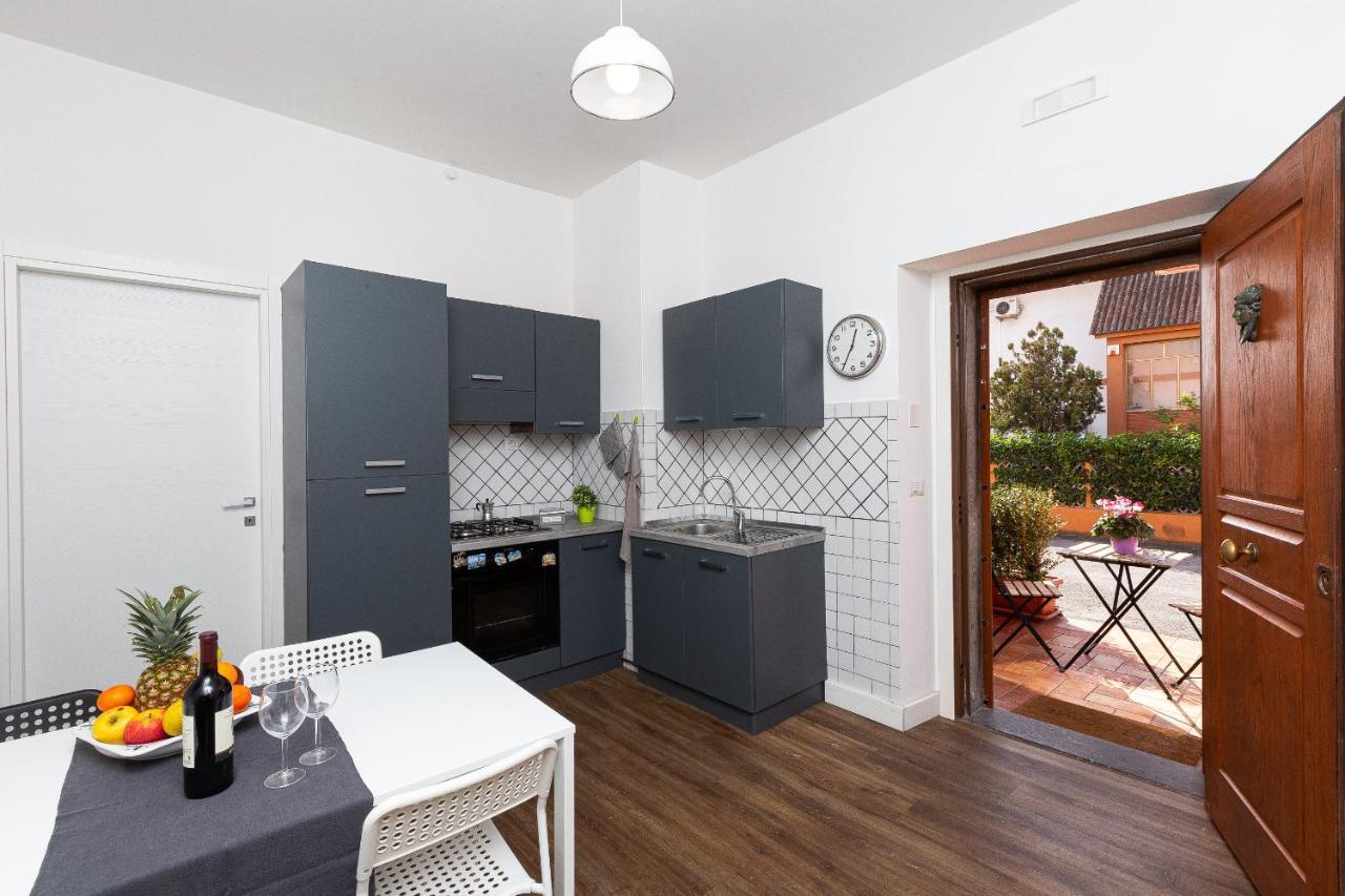 Ciaccio House Near Airport Apartment Fiumicino Luaran gambar